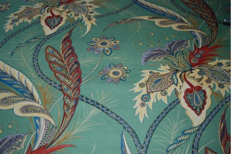 CH560 Clarence House Beauvoir Cotton Linen Print Fabric England Classic Floral Print Green Heavy