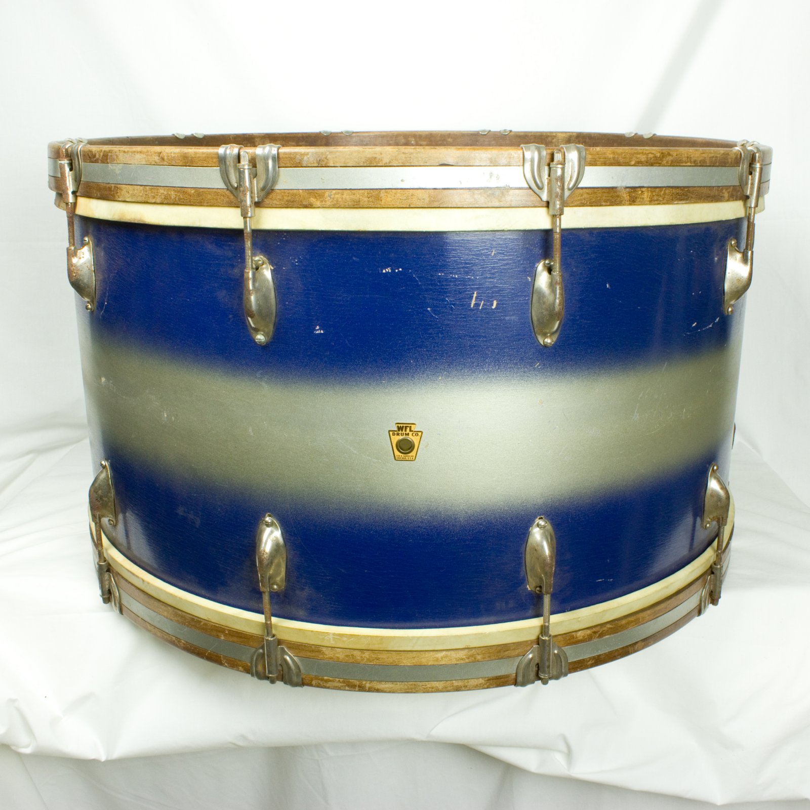 Late1940's WFL 26 Bass Drum w/ Zephyr Lugs and Calfskin Heads, Blue