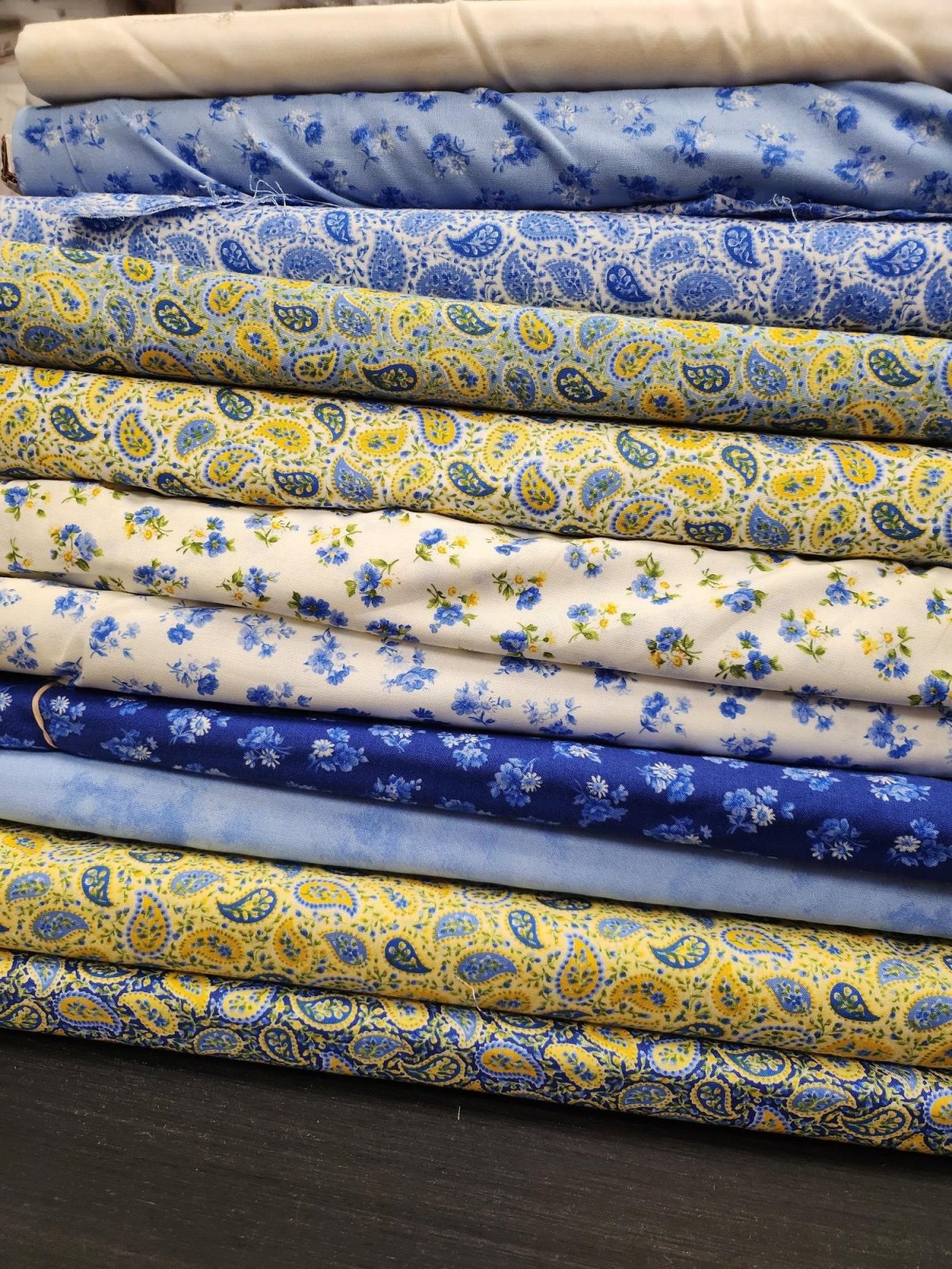 CLEARANCE SALE 9 YARD COLLECTION Moda Summer Breeze 9 skus 77.95 set of 9