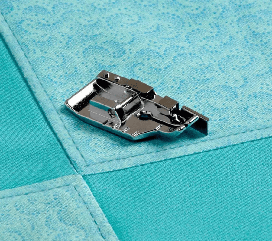 Babylock 1/4 Quilting or Patchwork Foot with Guide 098612986287