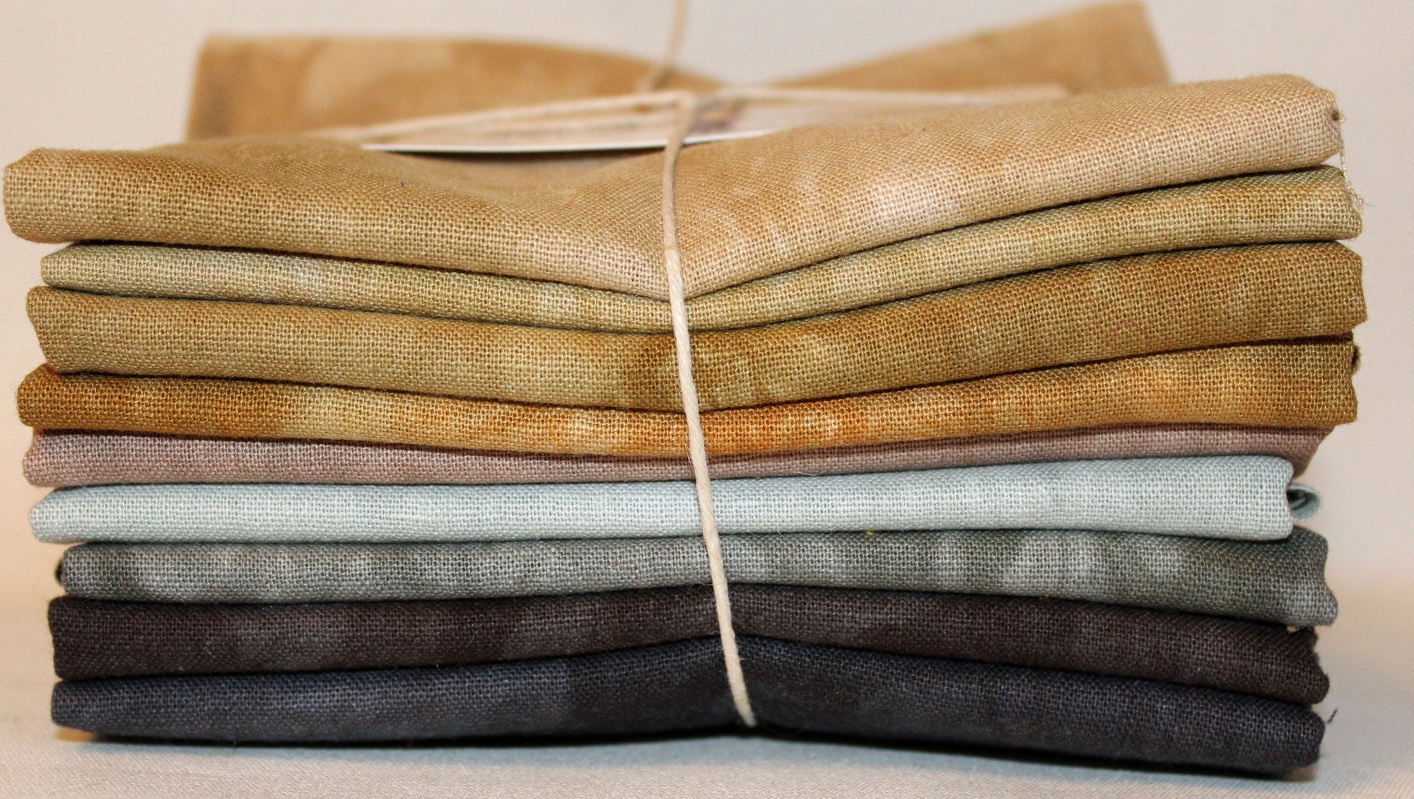 Neutrals Handdyed Linen Fat Quarter 9pc Set
