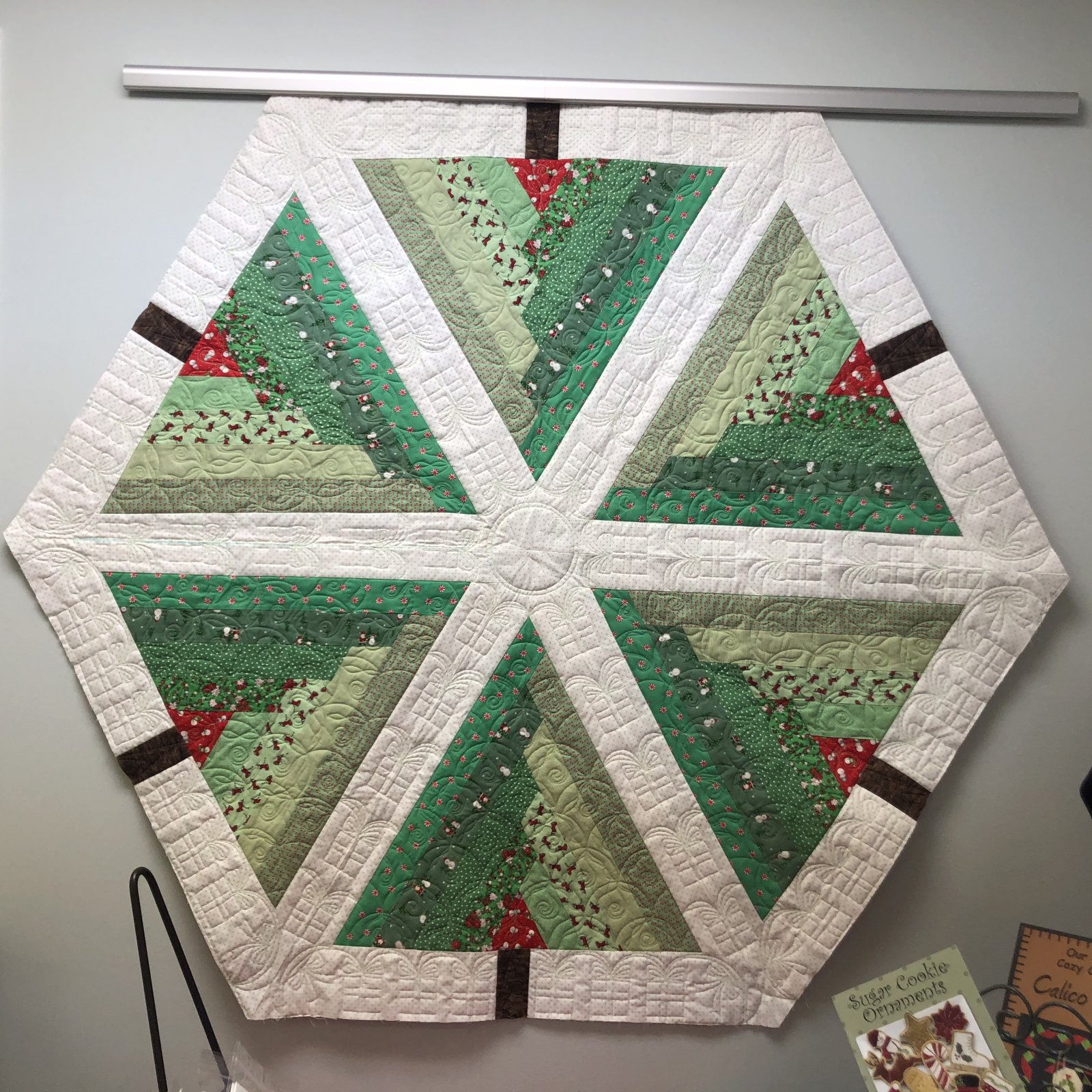 Log Cabin Tree Skirt Kit