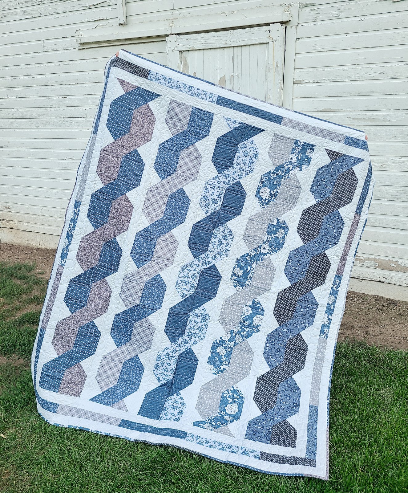 Quilted Cables Quilt Kit