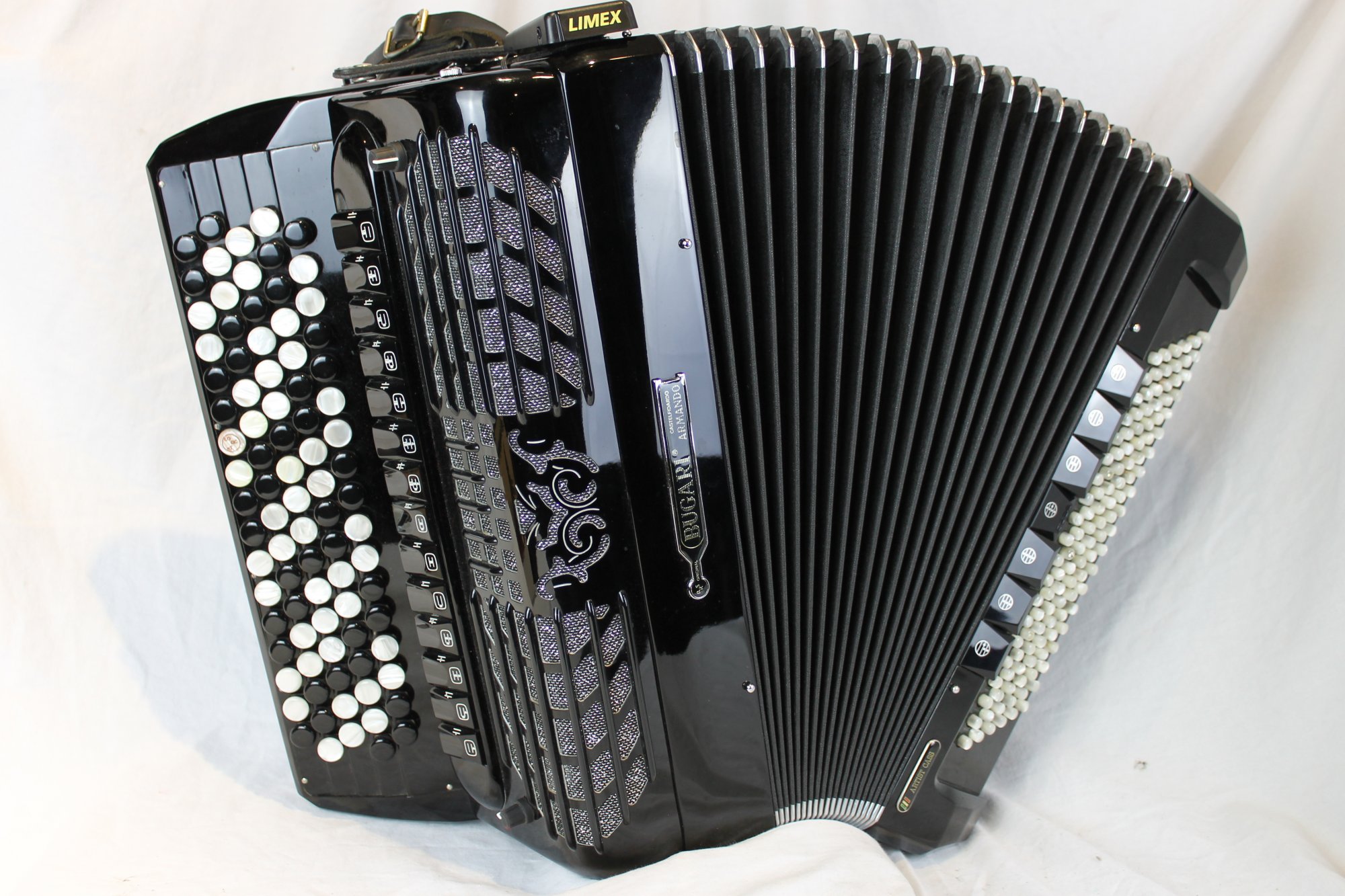 4953 Black Bugari Armando Artist Cassotto Limex Chromatic Accordion C LMMH 87 120