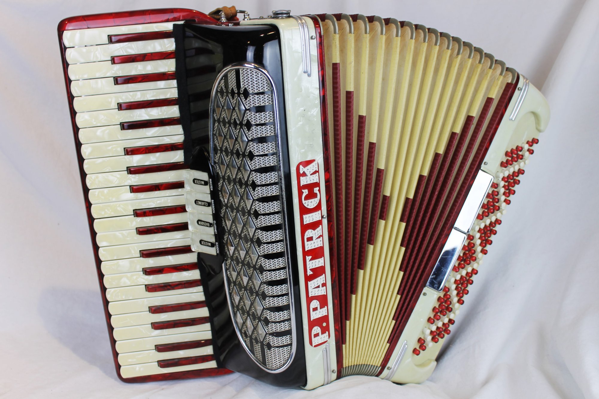 5279 Rally Car Italian Piano Accordion LM 41 120