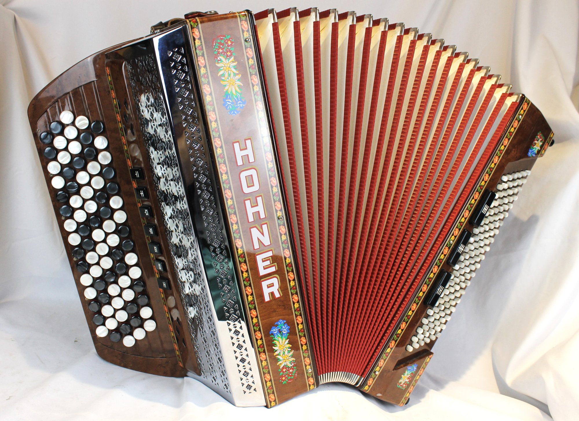 5741 Edelweiss Hohner Alpina IV K Chromatic Button Accordion C LMMM