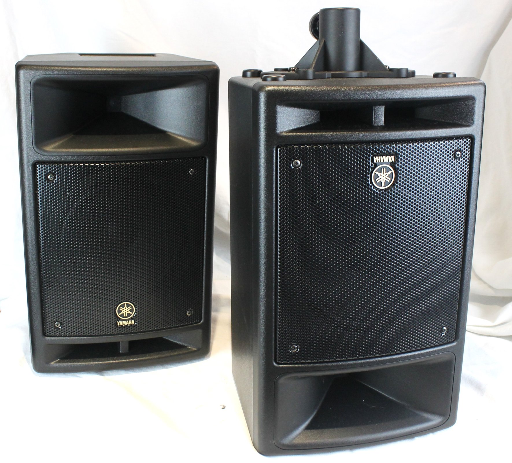 6492 Yamaha STAGEPAS 300 2 Portable Speakers (NO MIXER)