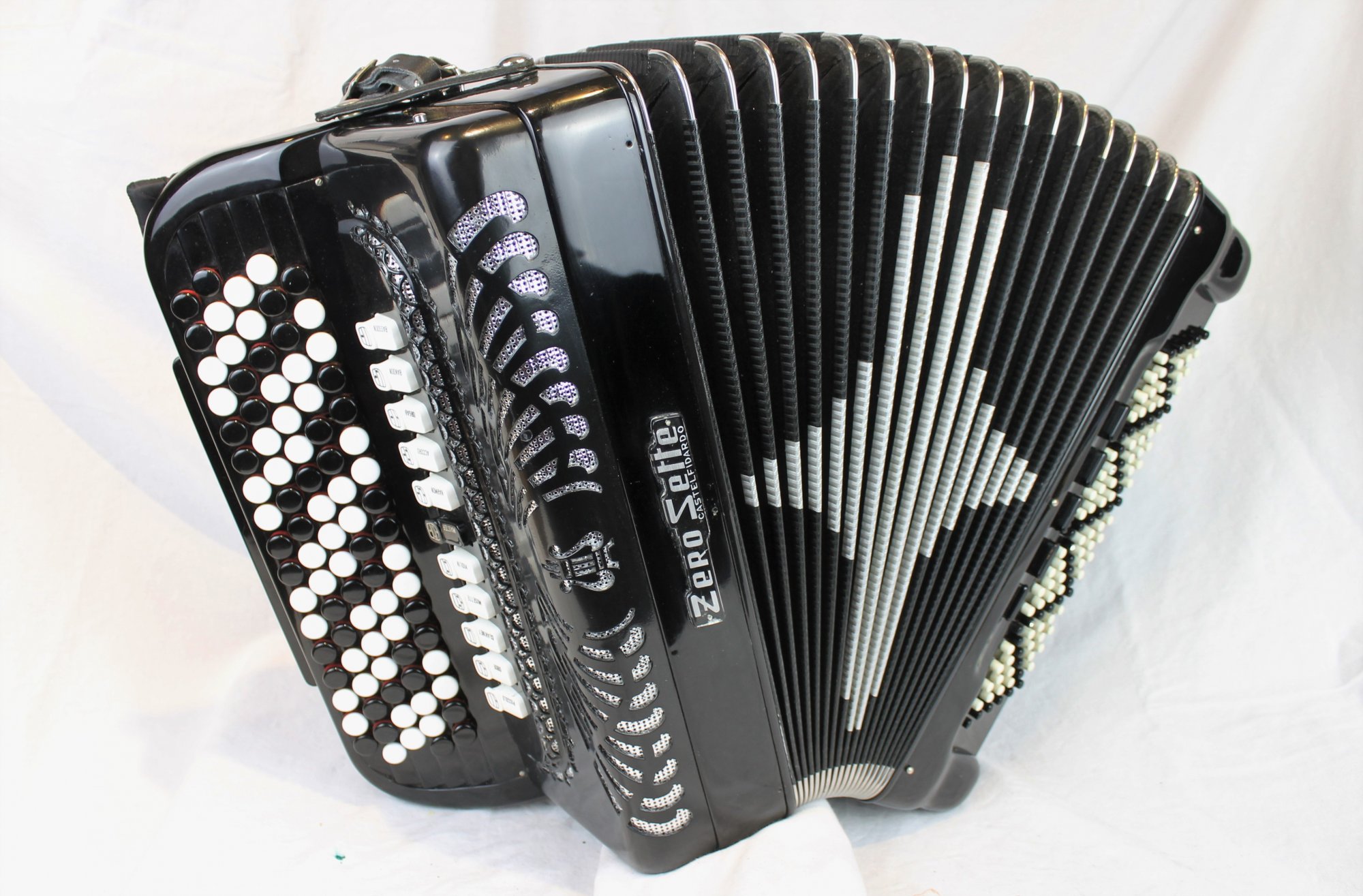 3947 Black Zero Sette Chromatic Button Accordion C System LMMH 87 120