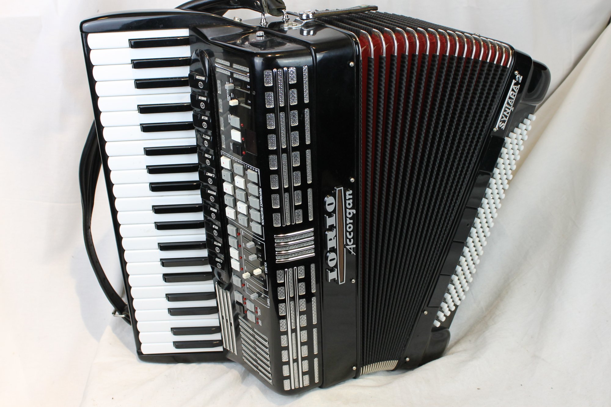 3733 Black Iorio Syntara II Piano Accordion LMMM 41 120