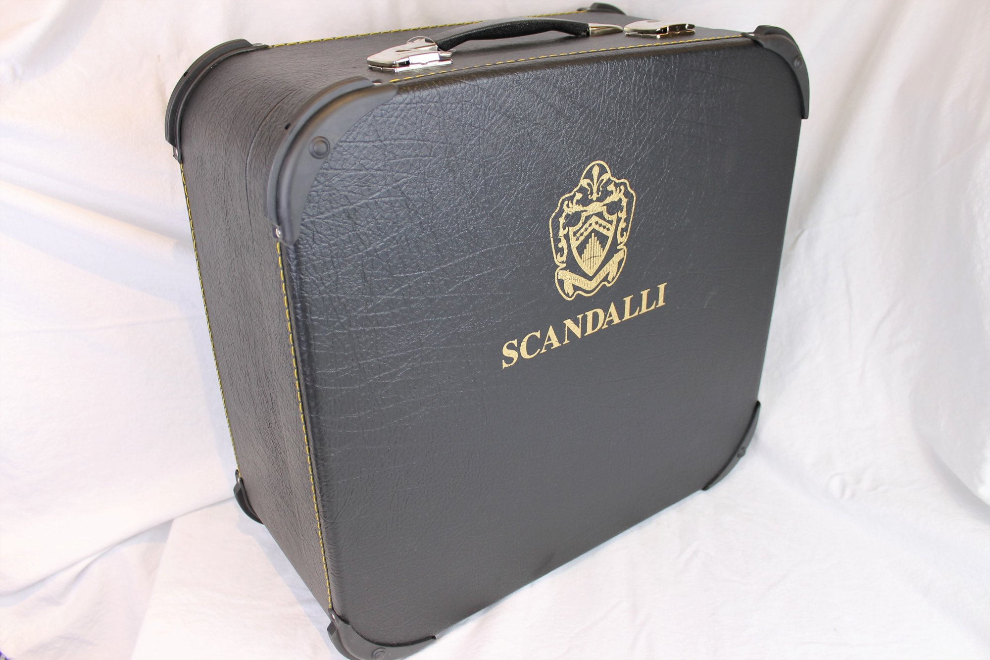 NEW Black Scandalli Accordion Hard Case 20.25 x 19 x 9 (51.5cm x 48cm x