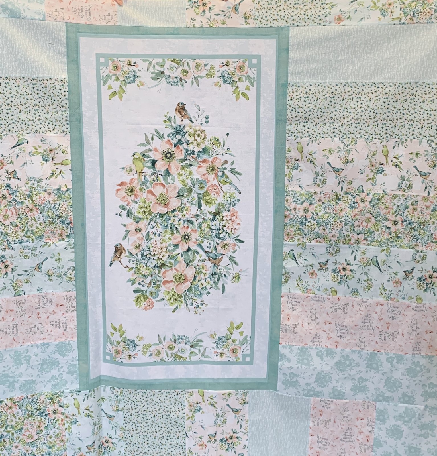 Mint Splendor Quilt Kit 56x59