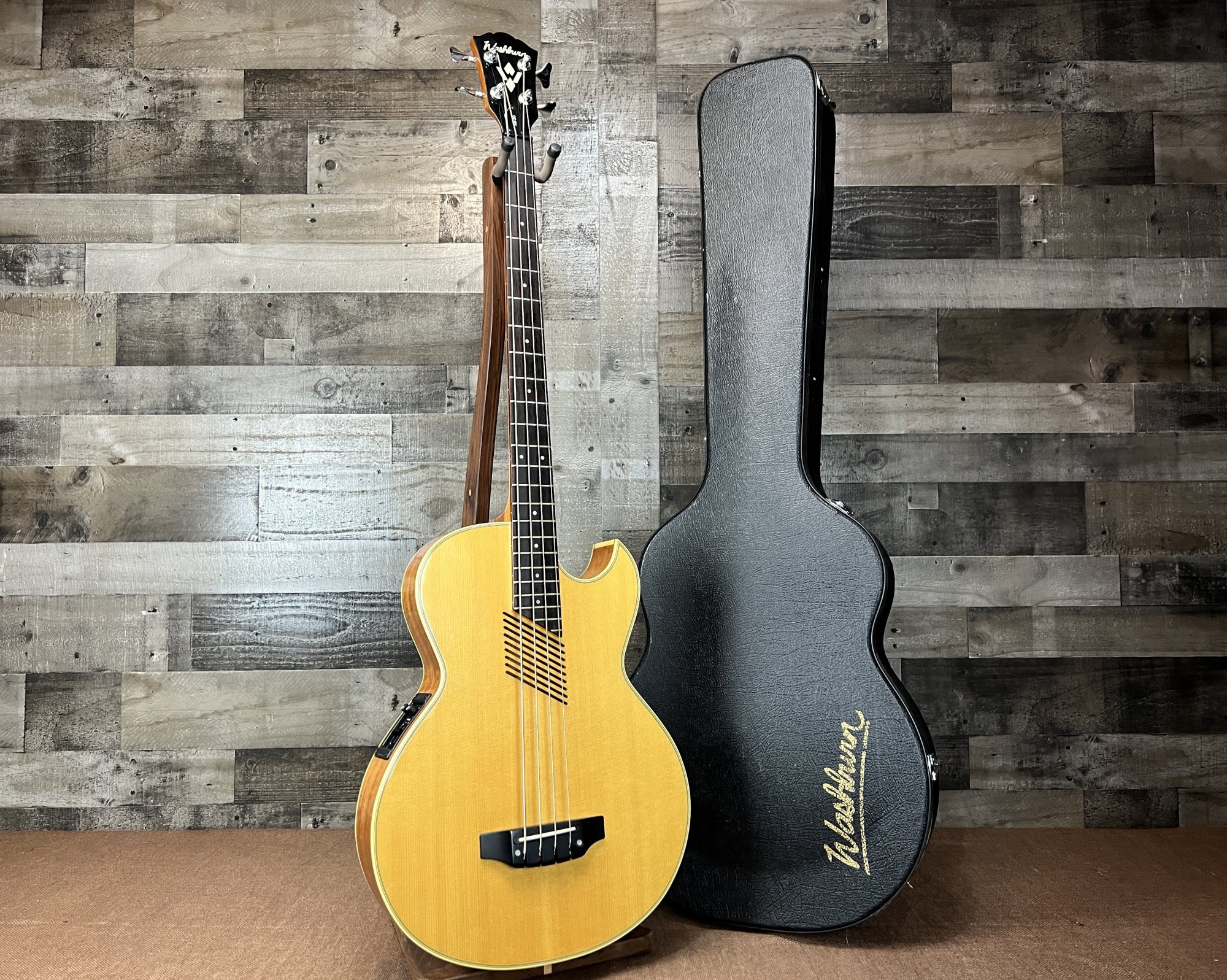 Washburn AB20 Acoustic/Electric Bass Guitar Natural W/OSC 07223884300