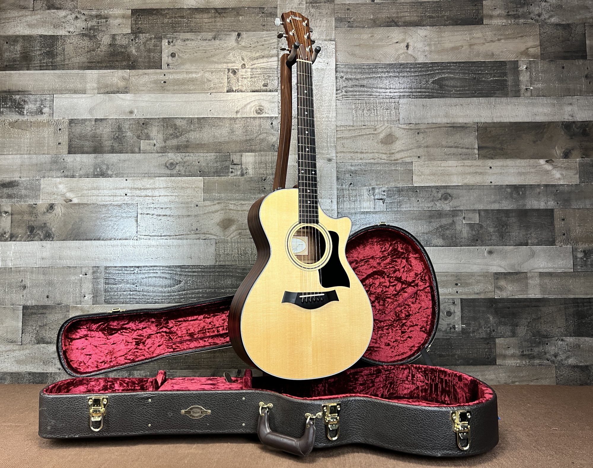 Taylor 312ce Acoustic/Electric Guitar w/ OHSC 102235101300