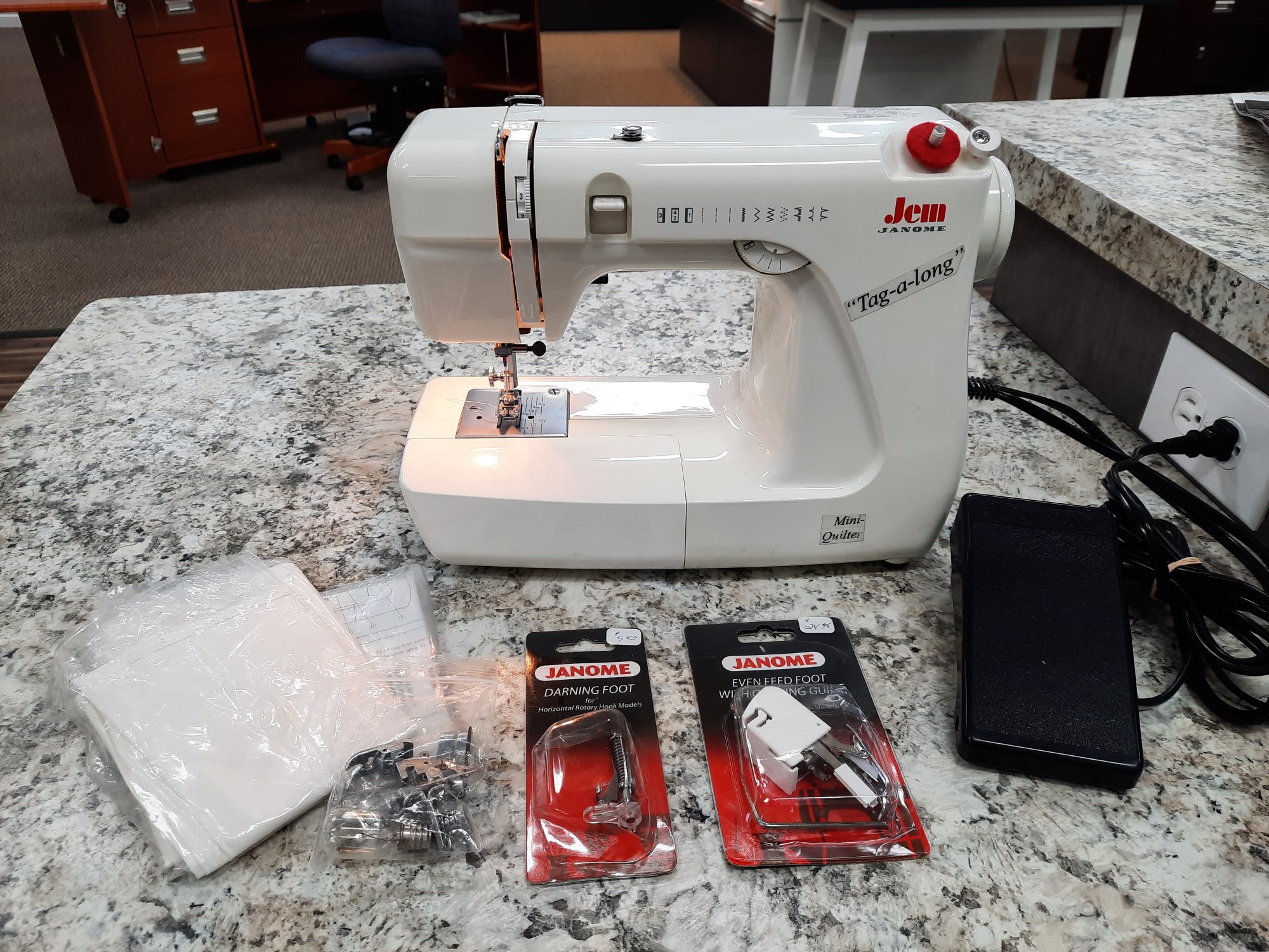Janome Jem 639