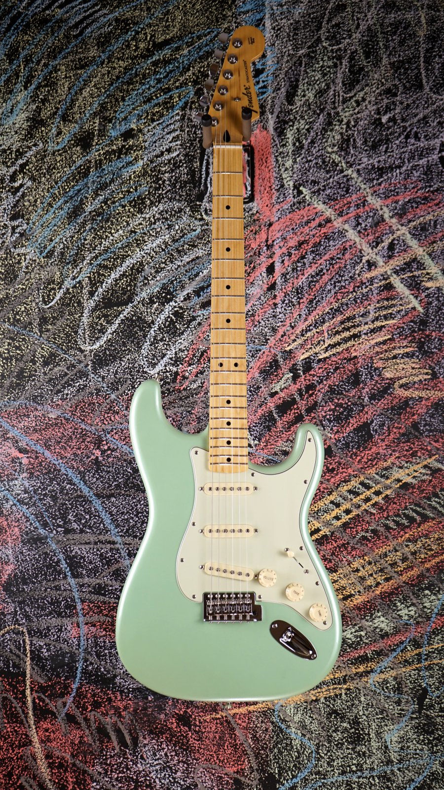 Used Fender Special Edition Stratocaster Seafoam Green