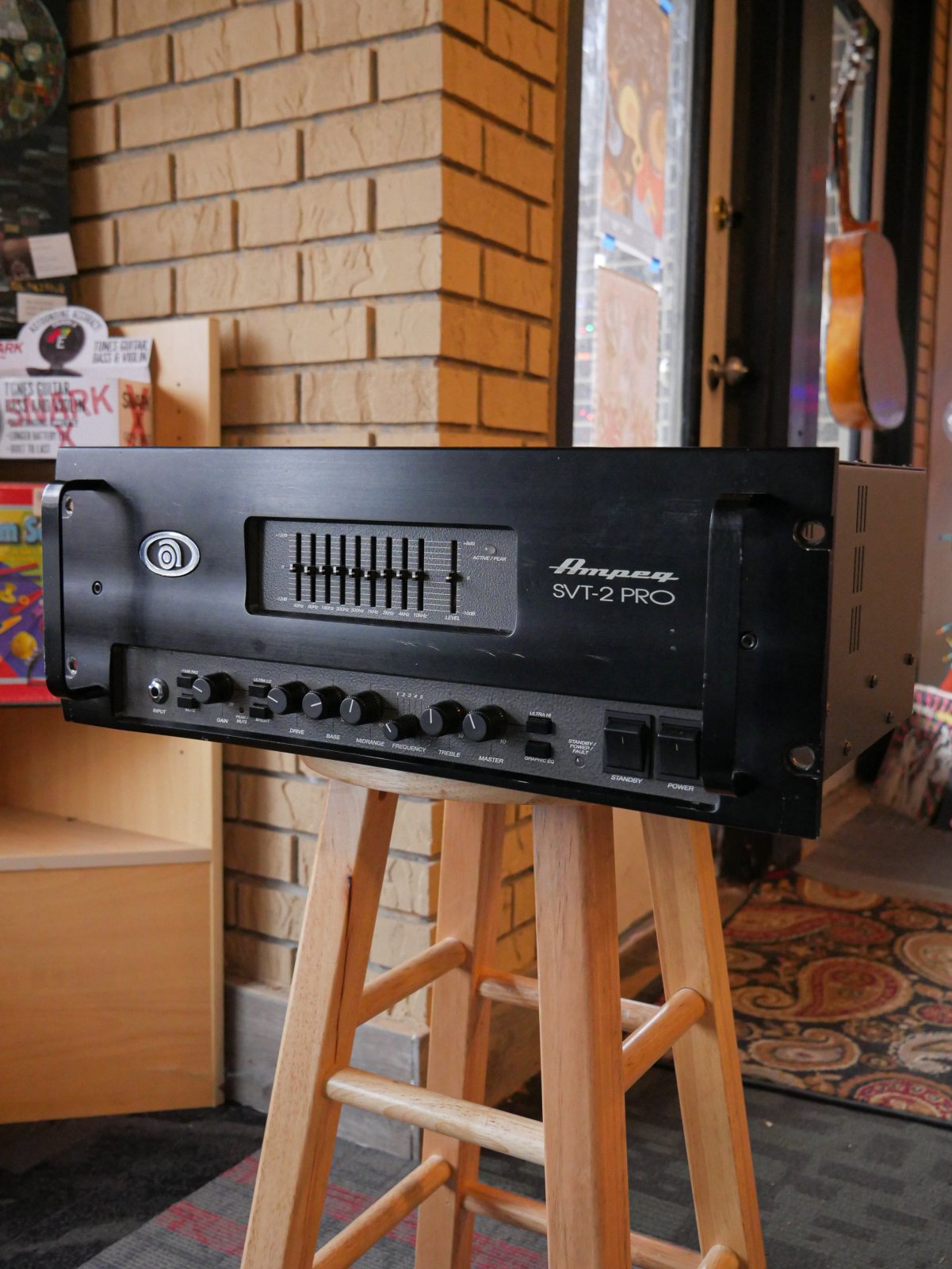 Ampeg SVT2 Pro rackmount bass head (consignment)