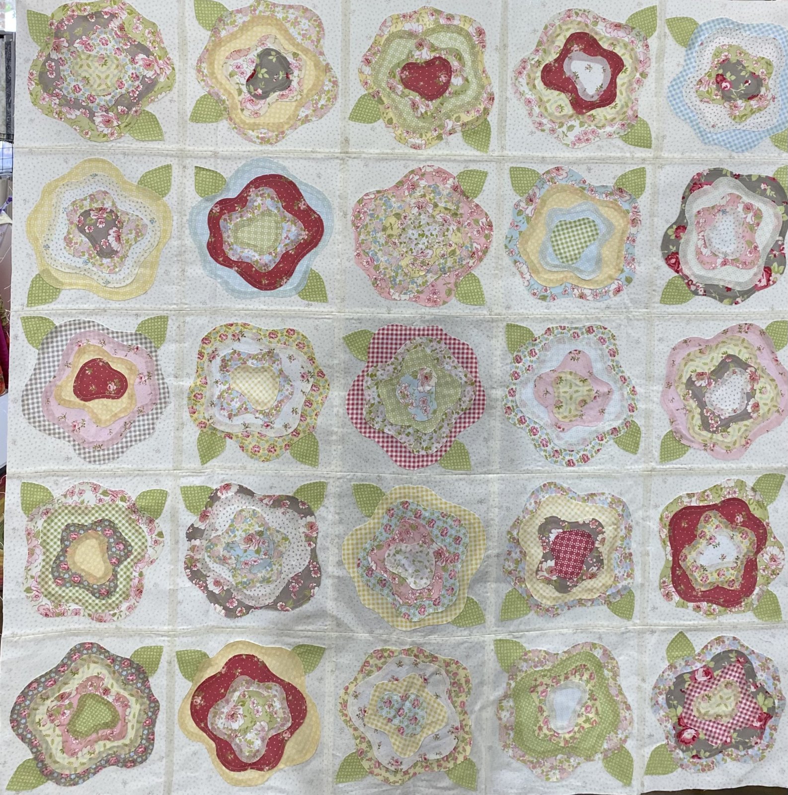 French Roses Quilt Class