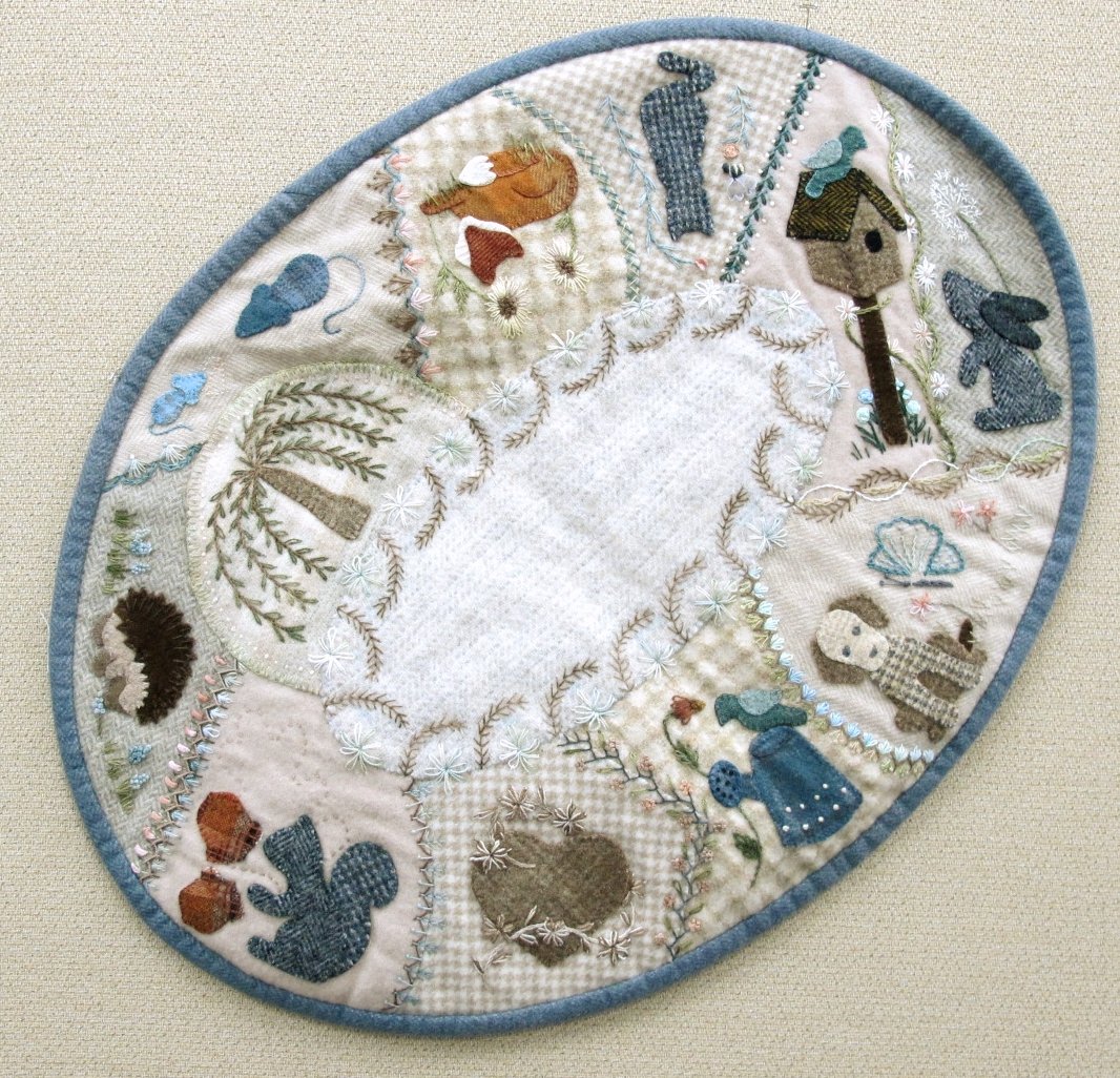 Crazy Wool Table Mat