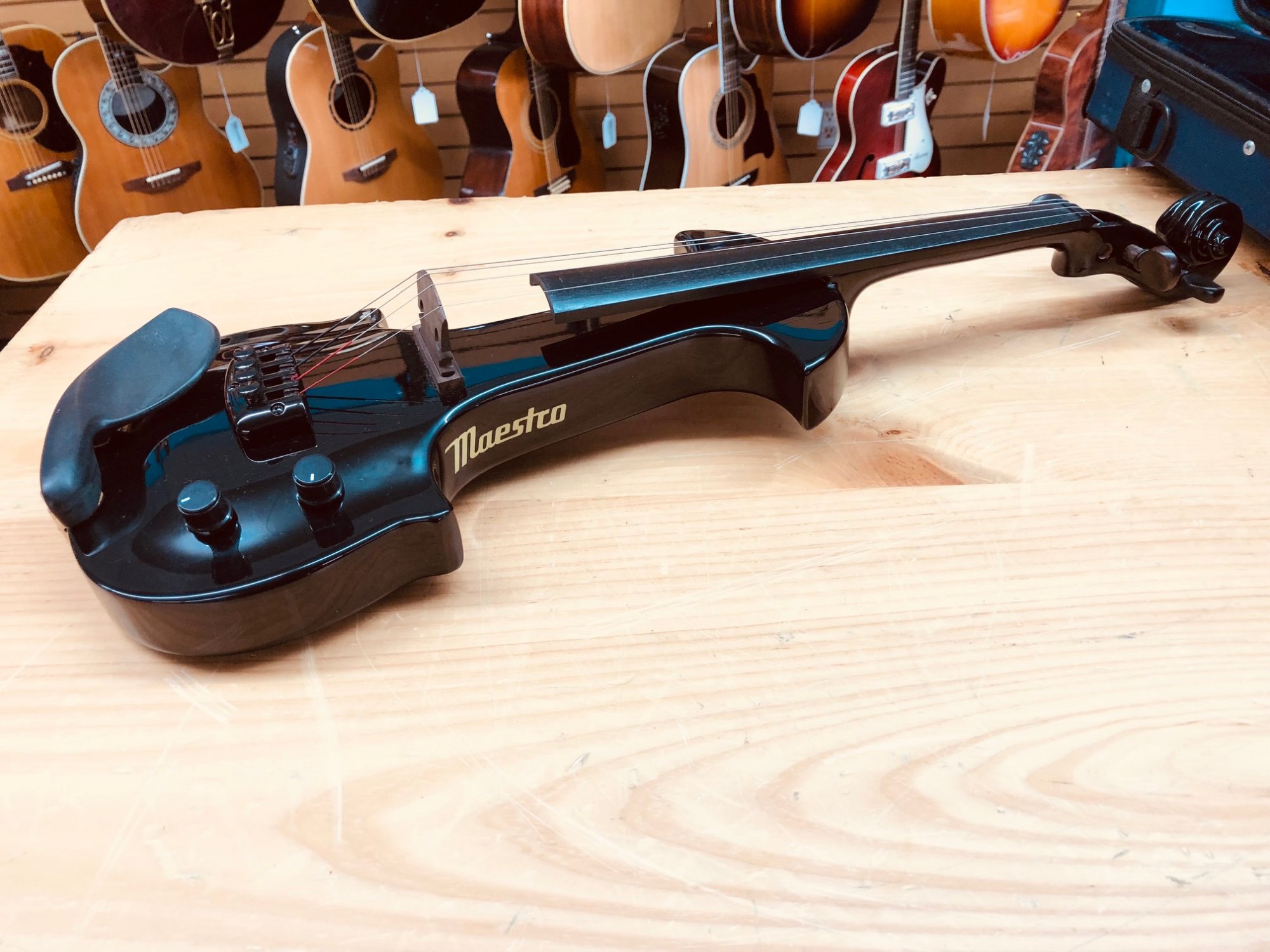Maestro EV1 Electric Violin