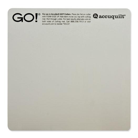 Accuquilt Go! Cutting Mat 6x6 699195551376