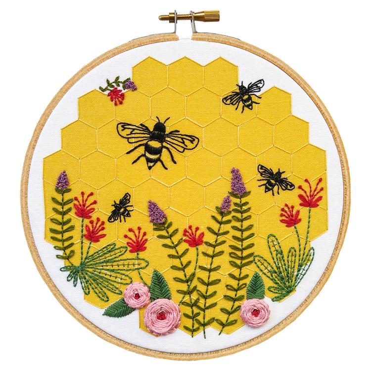Embroidery Kit Bee Lovely DEKBL 752106542778