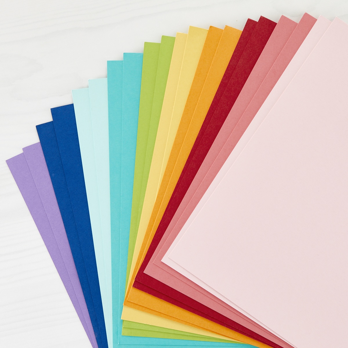 Spellbinders Color Essentials Cardstock 8.5X11 20/PkgAssorted Colors