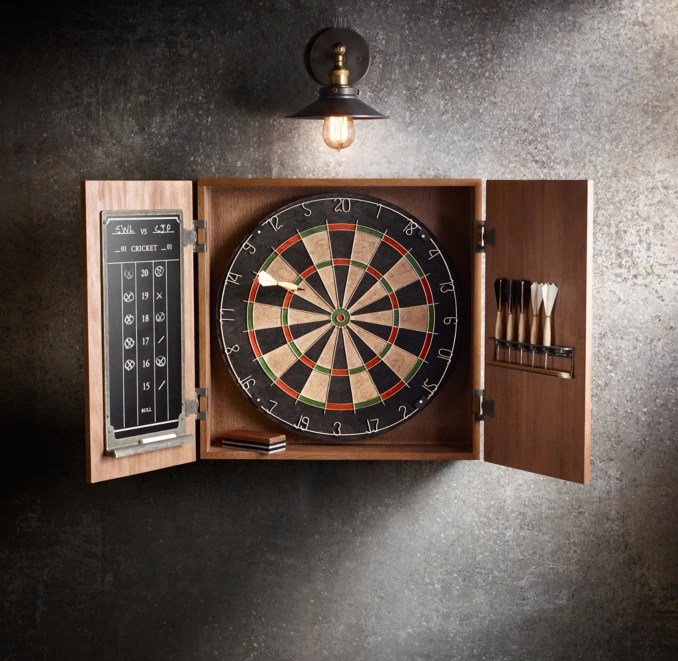 Tournament Dartboard Set