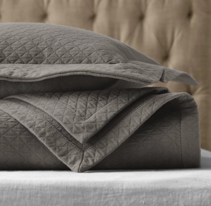 VintageWashed Diamond Matelassé Coverlet RH