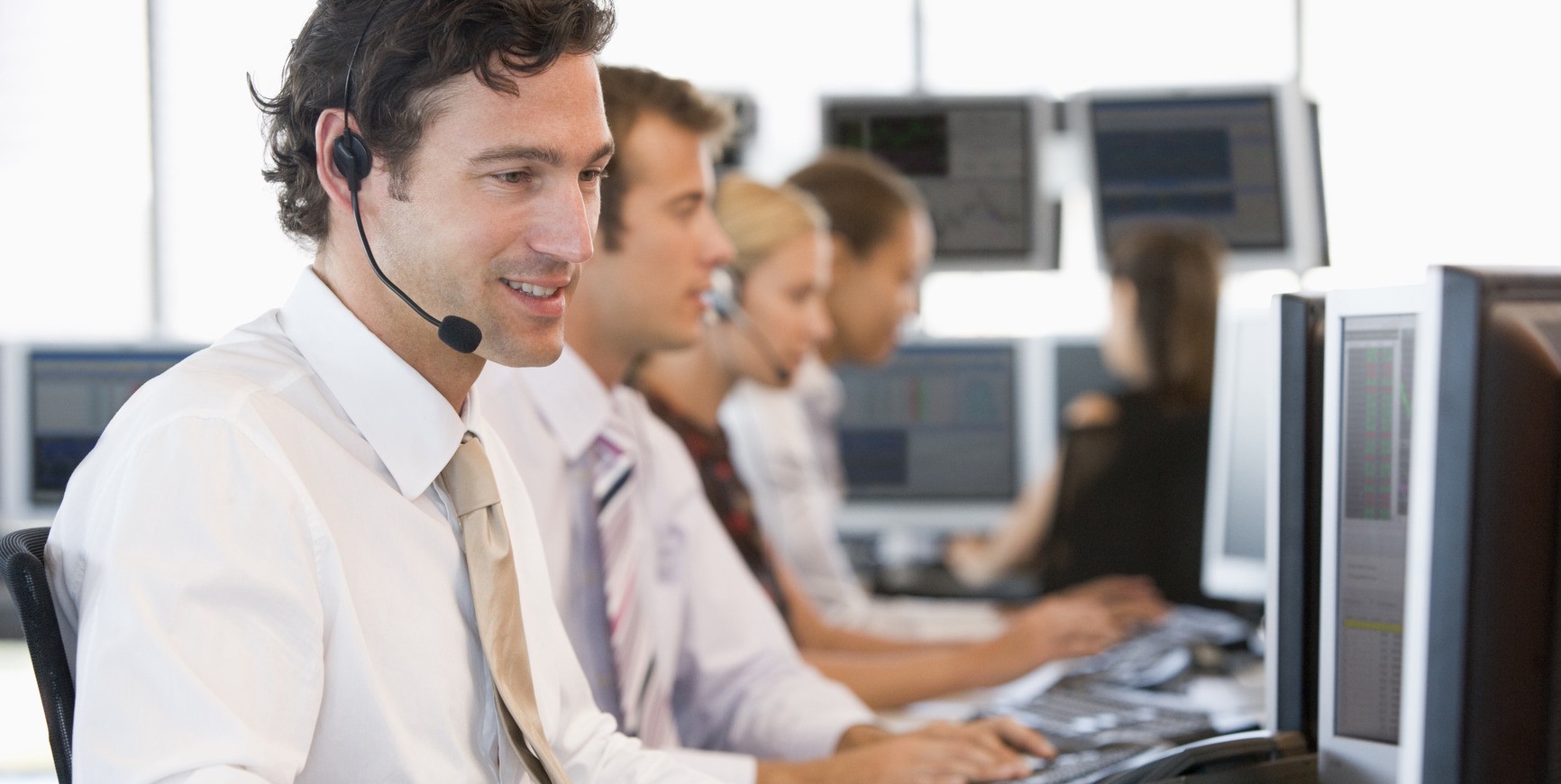 RideGuru How to Contact Lyft