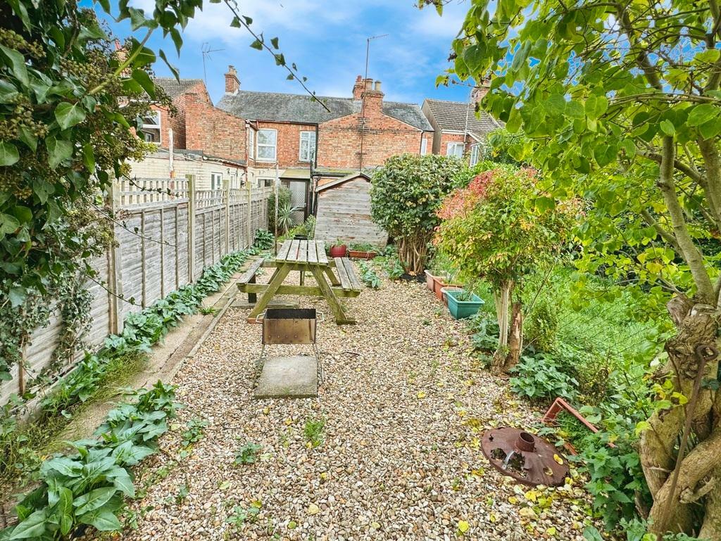 3 bedroom terraced house for sale in Horseshoe Terrace, Leverington
