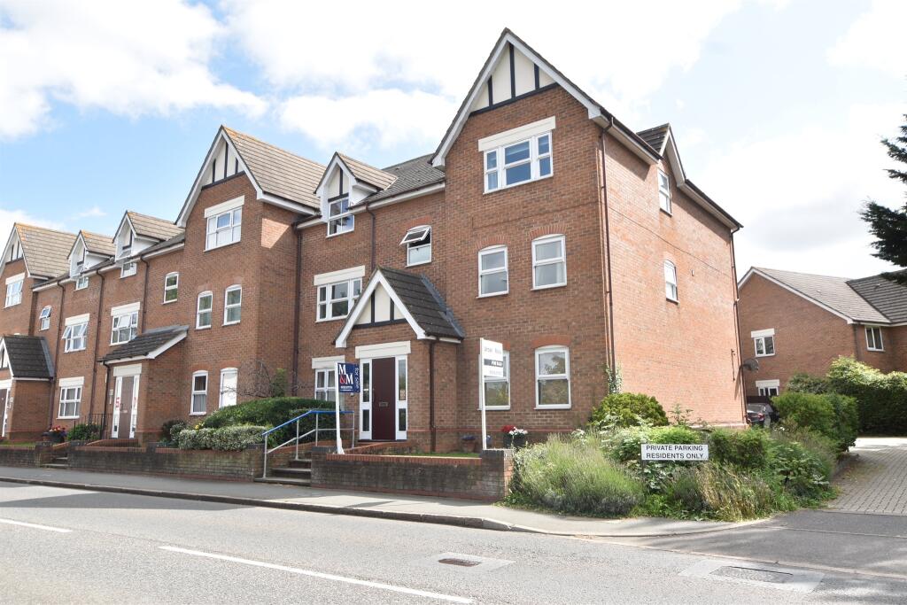 1 bedroom apartment for sale in Grovebury Road, Leighton Buzzard, LU7
