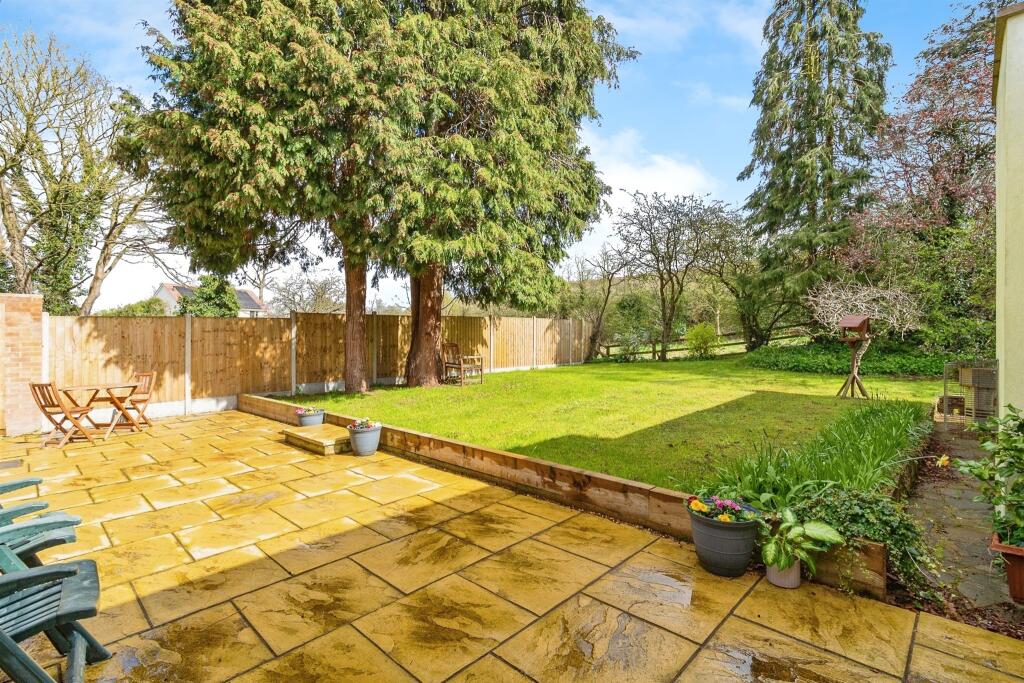4 bedroom detached bungalow for sale in The Dell, Reach Lane, Heath And