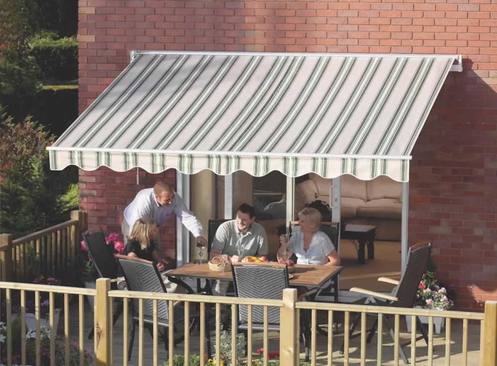 Greenhurst Ascot Patio Awning Green / Beige 3m x 2m Screwfix