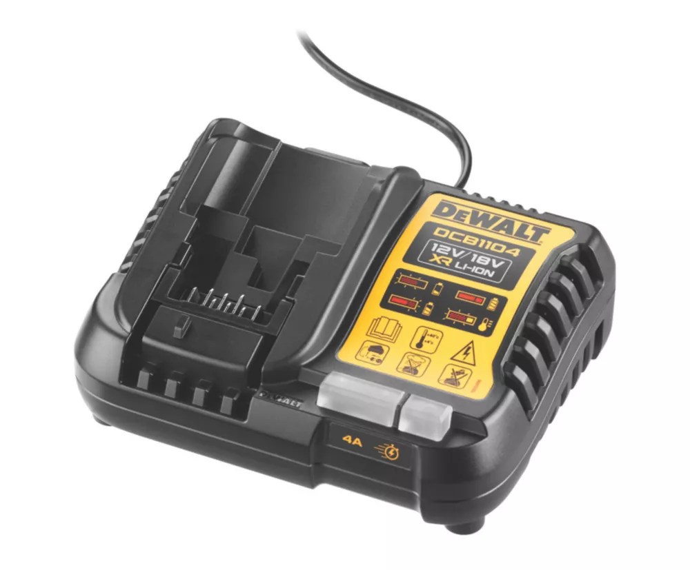 DeWalt DCB1104 12/18V LiIon XR Battery Charger Screwfix