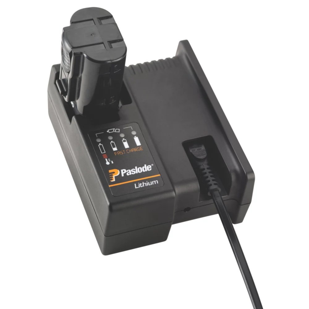 Paslode 018882 7.4V LiIon AllinOne Battery Charger Screwfix