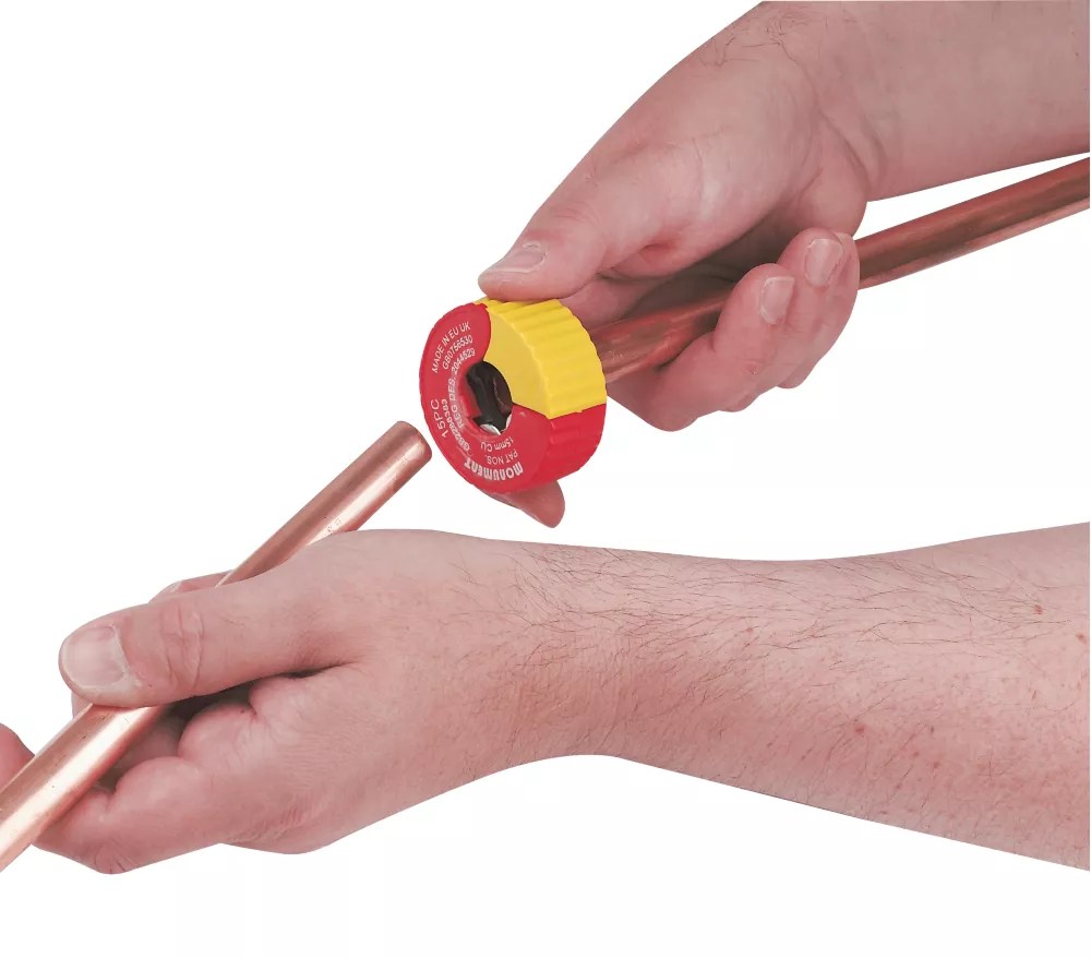 Monument Tools Clamshell 22mm Automatic Copper Pipe Cutter Screwfix