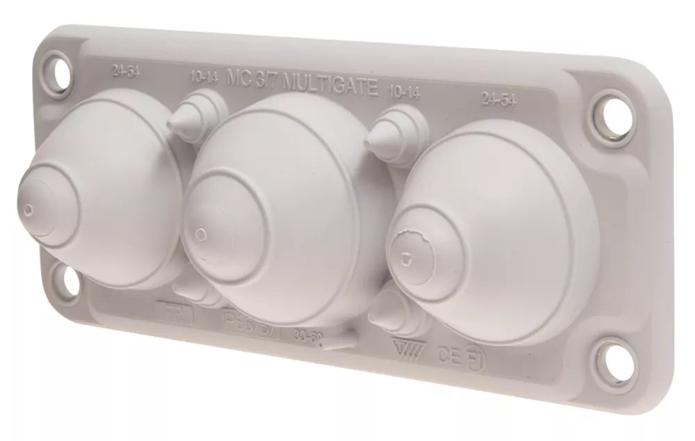 Schneider Electric 7Entrance Cable Gland Plate 214mm x 88mm Screwfix