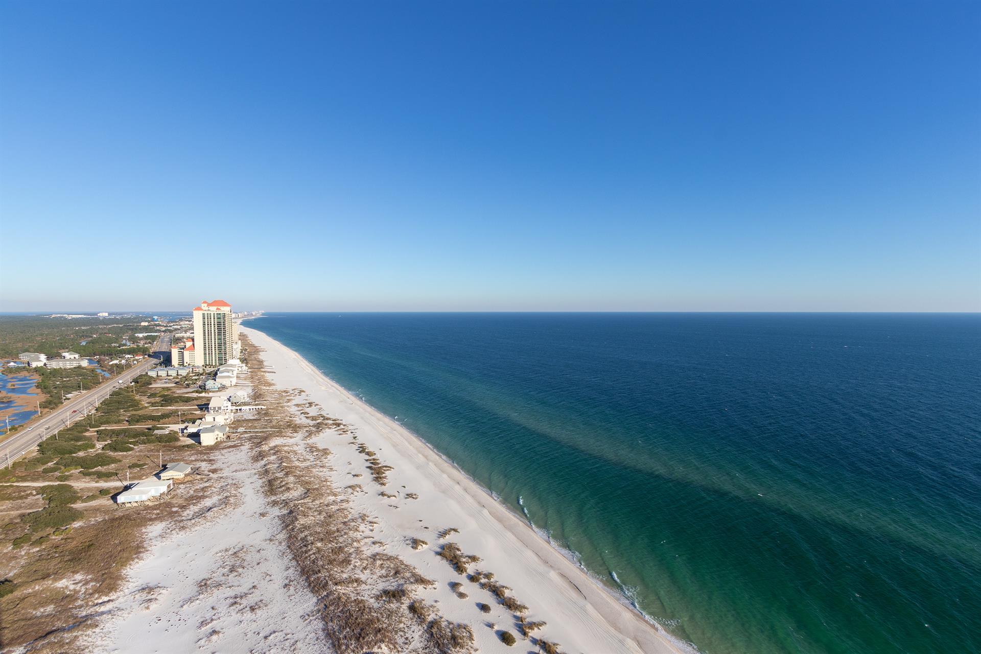 Liquid Life Featured Property Stunning Orange Beach Condo Rental that