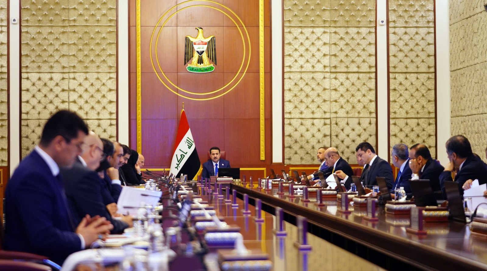Iraq's council of ministers unanimously approves the new government