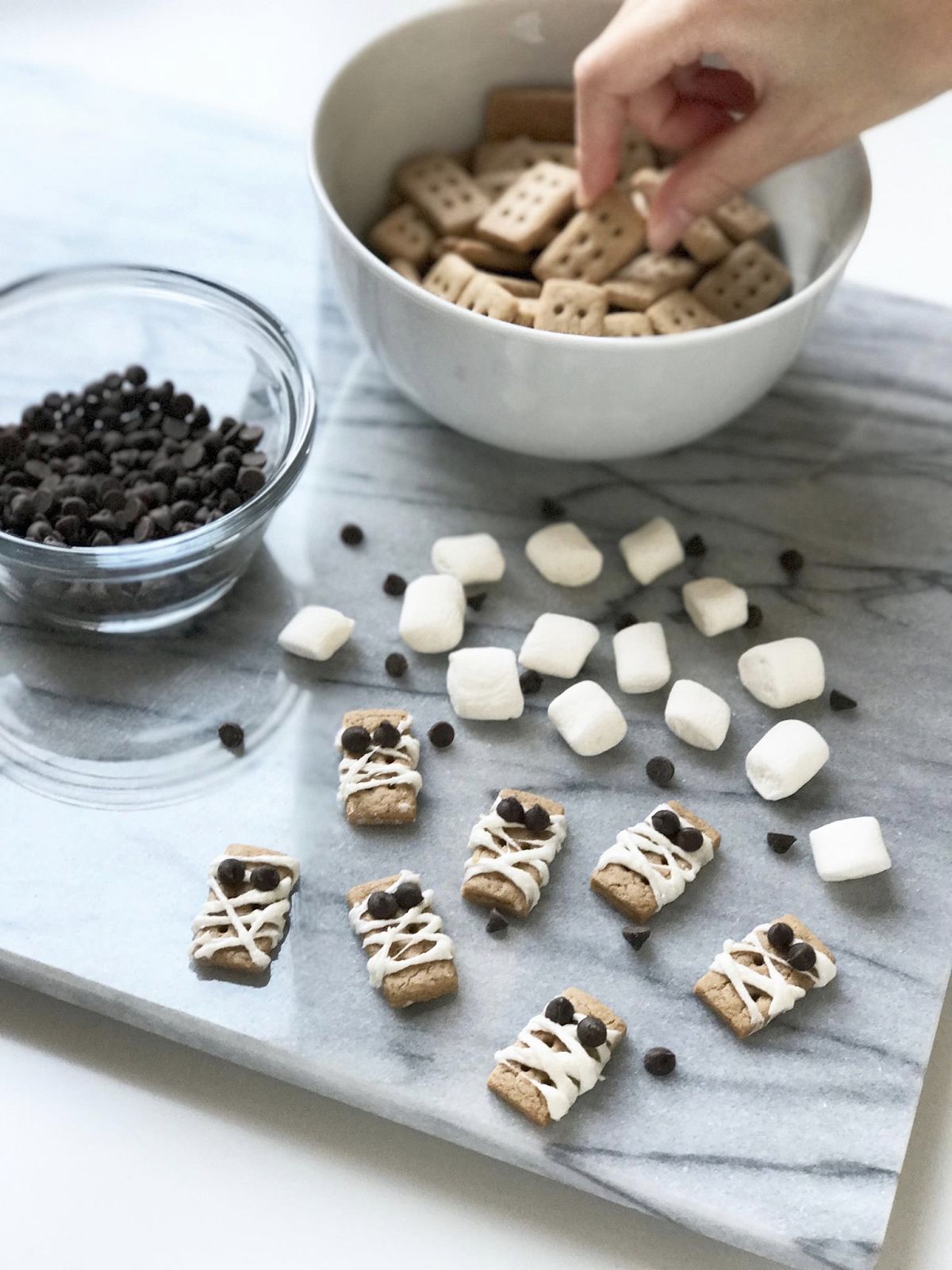 SAFE + FAIR Makes NutFree and Tasty Halloween Treats! (Sponsored