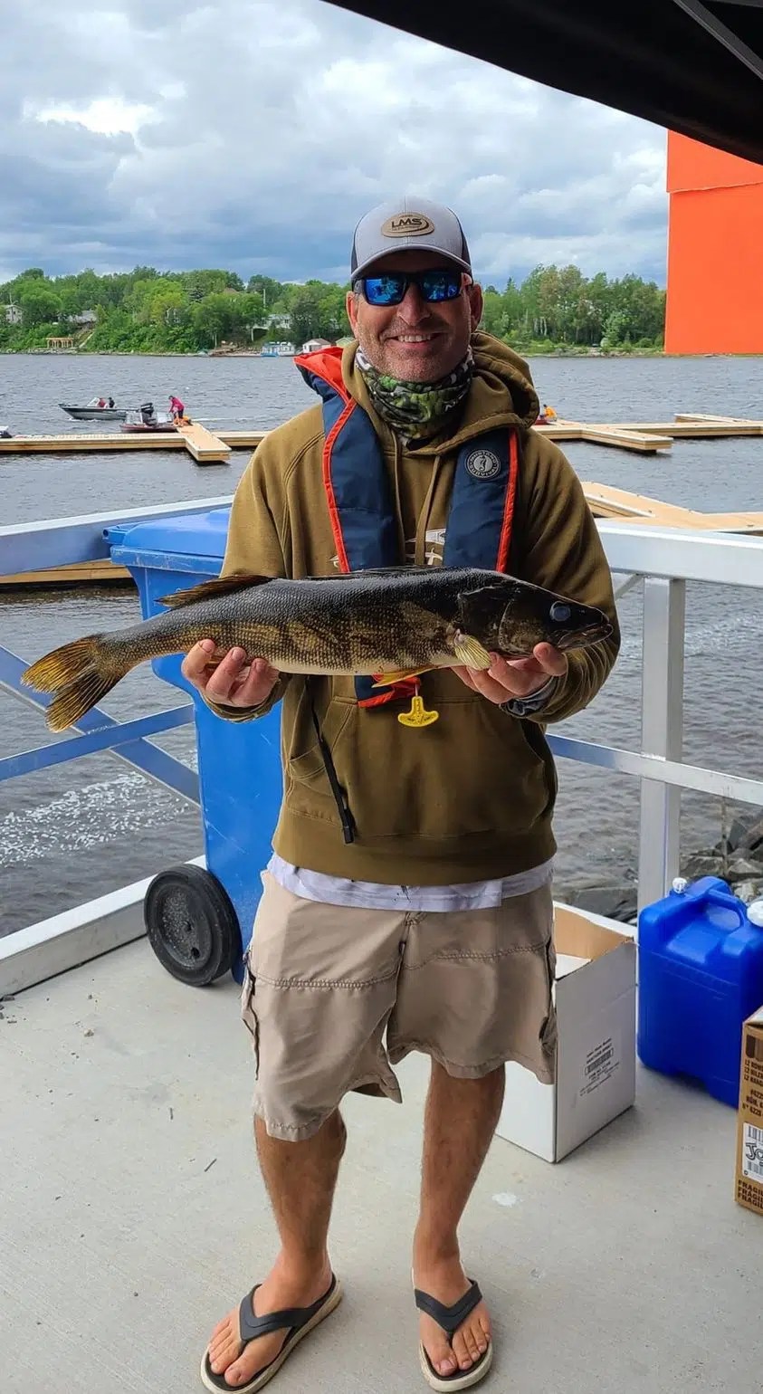 MacDonald Brothers Win Sioux Lookout Walleye Weekend CKDR