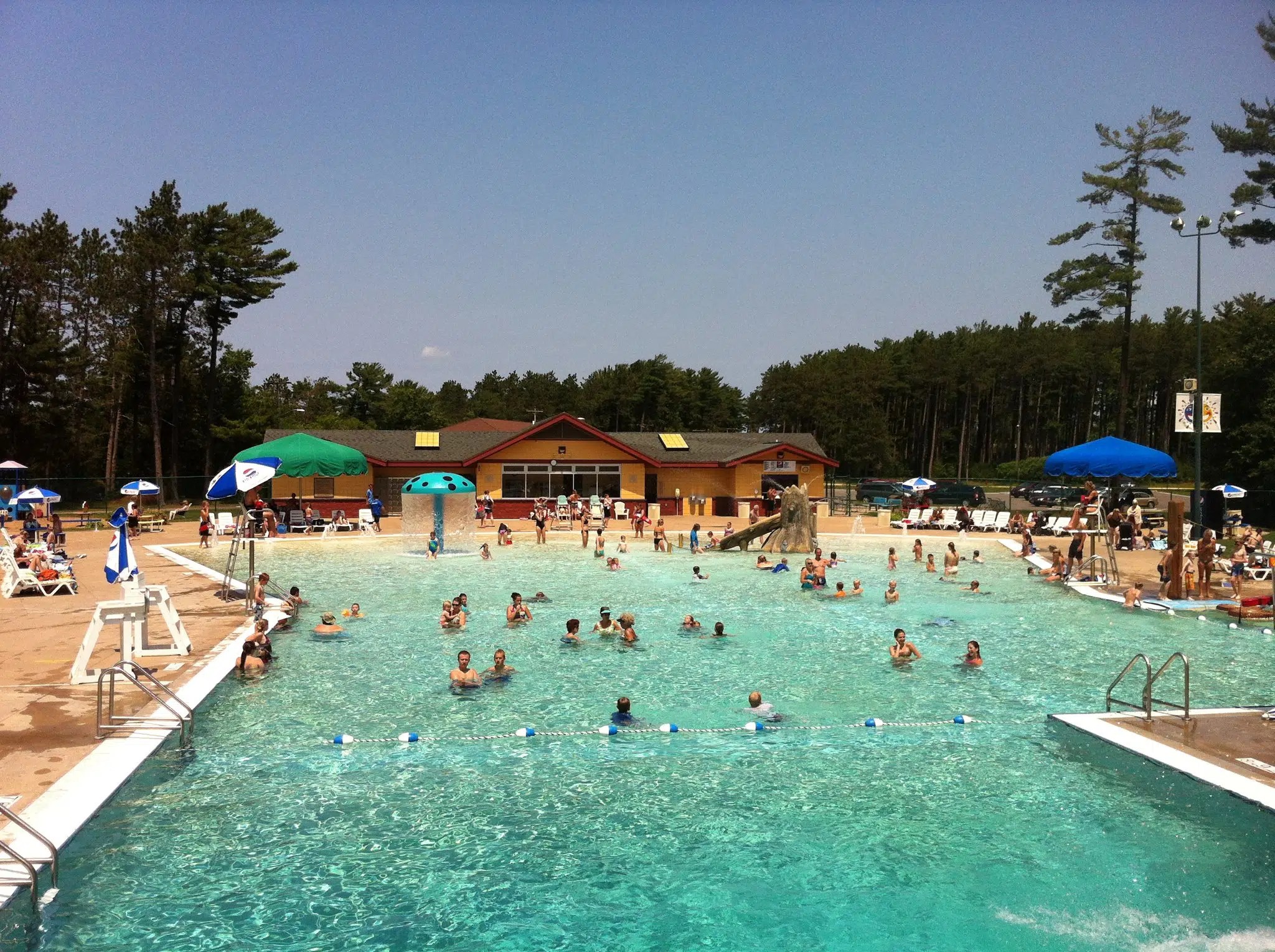 Rothschild/Schofield Aquatic Center Commission Votes to Open Pool This