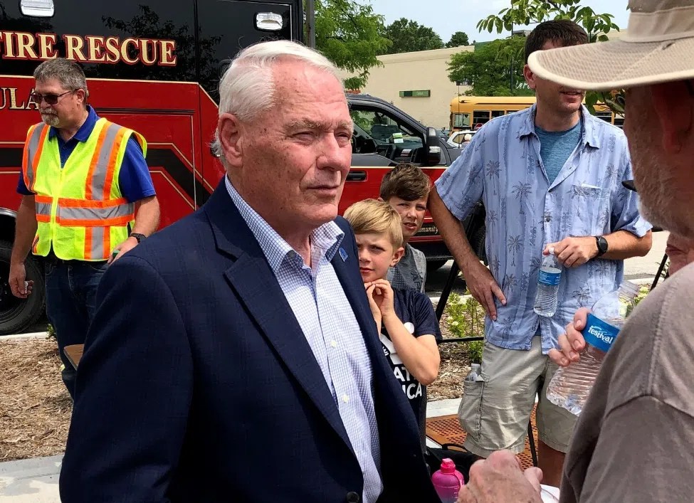 De Pere Dedicates Plaza to Former Mayor 101 WIXX Your Hit Music Station