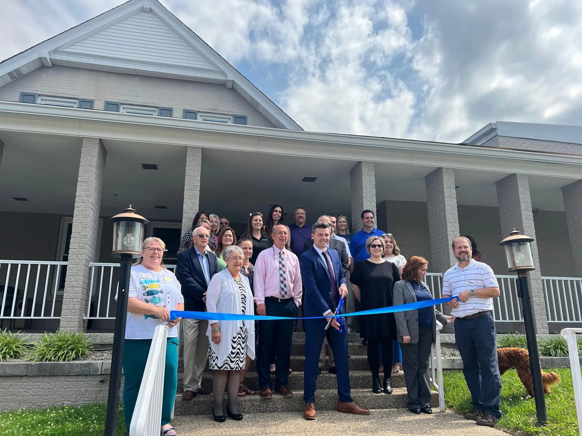 Barren Inc. holds ribbon cutting at A.F. Crow and Son Funeral Home
