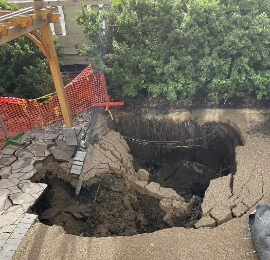 Stormwater pipe collapse causes sinkhole and emergency construction