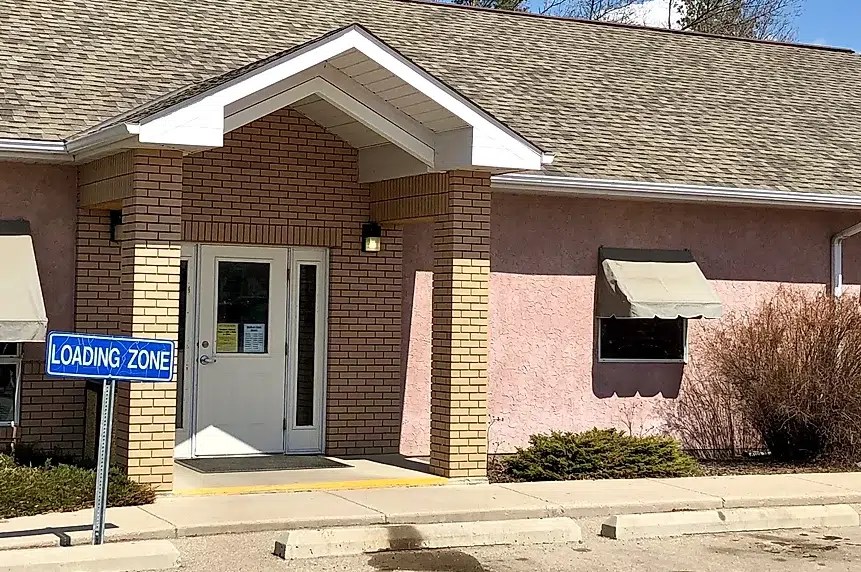 Rosthern doctor announces he has COVID19, hospital and clinic shut