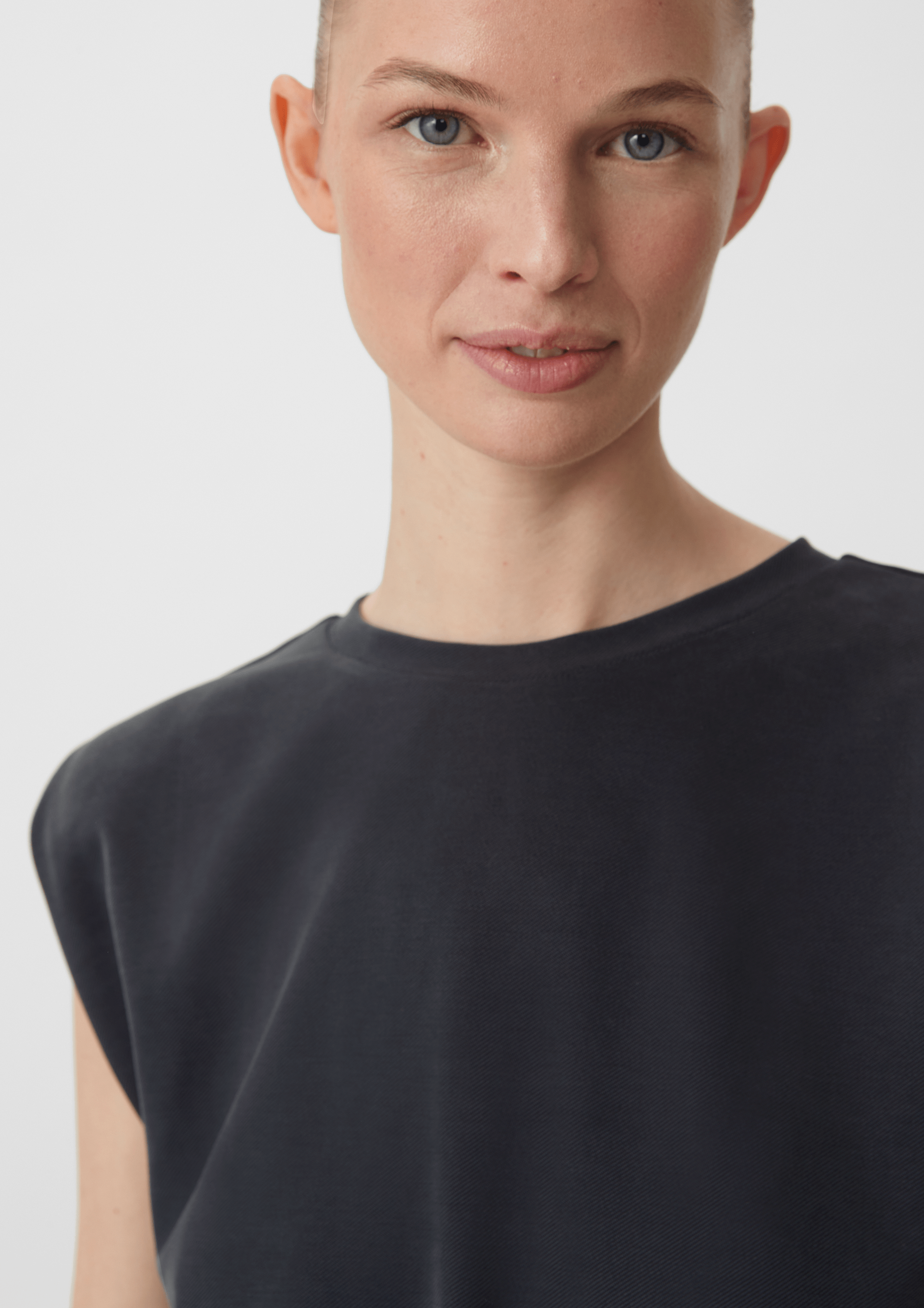 Jumpsuit made of blended modal navy Comma