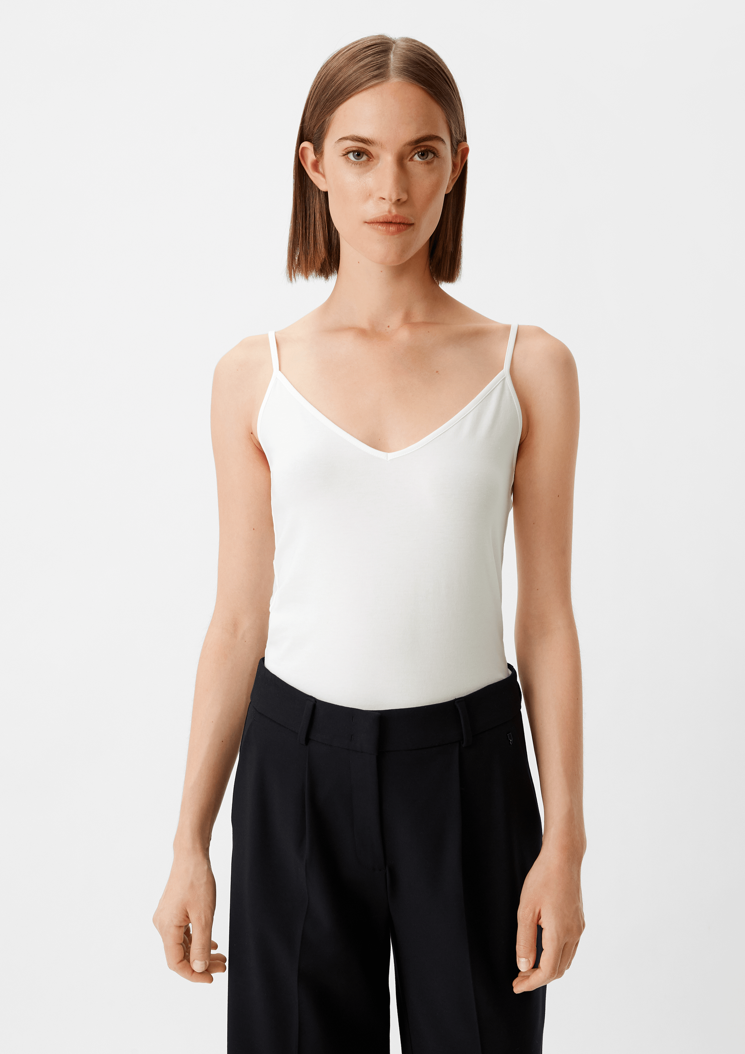 Top mit VAusschnitt weiß Comma