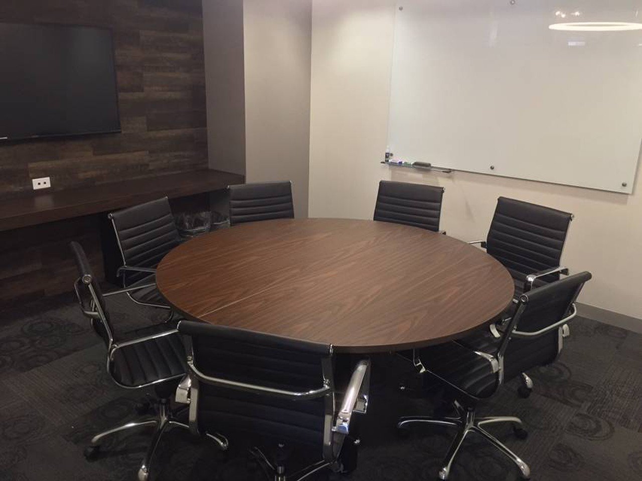 Rent Corporate Suites Conference Room 20C New York Spacebase
