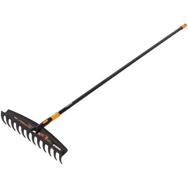 Solid universal garden rake, Fiskars Lawn care